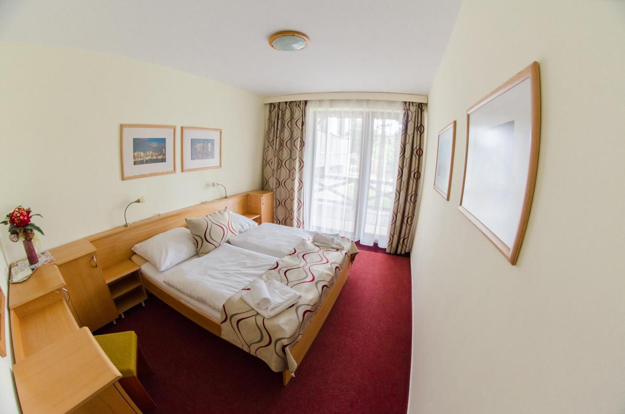 Hotel Sachticka Banska Bystrica Luaran gambar