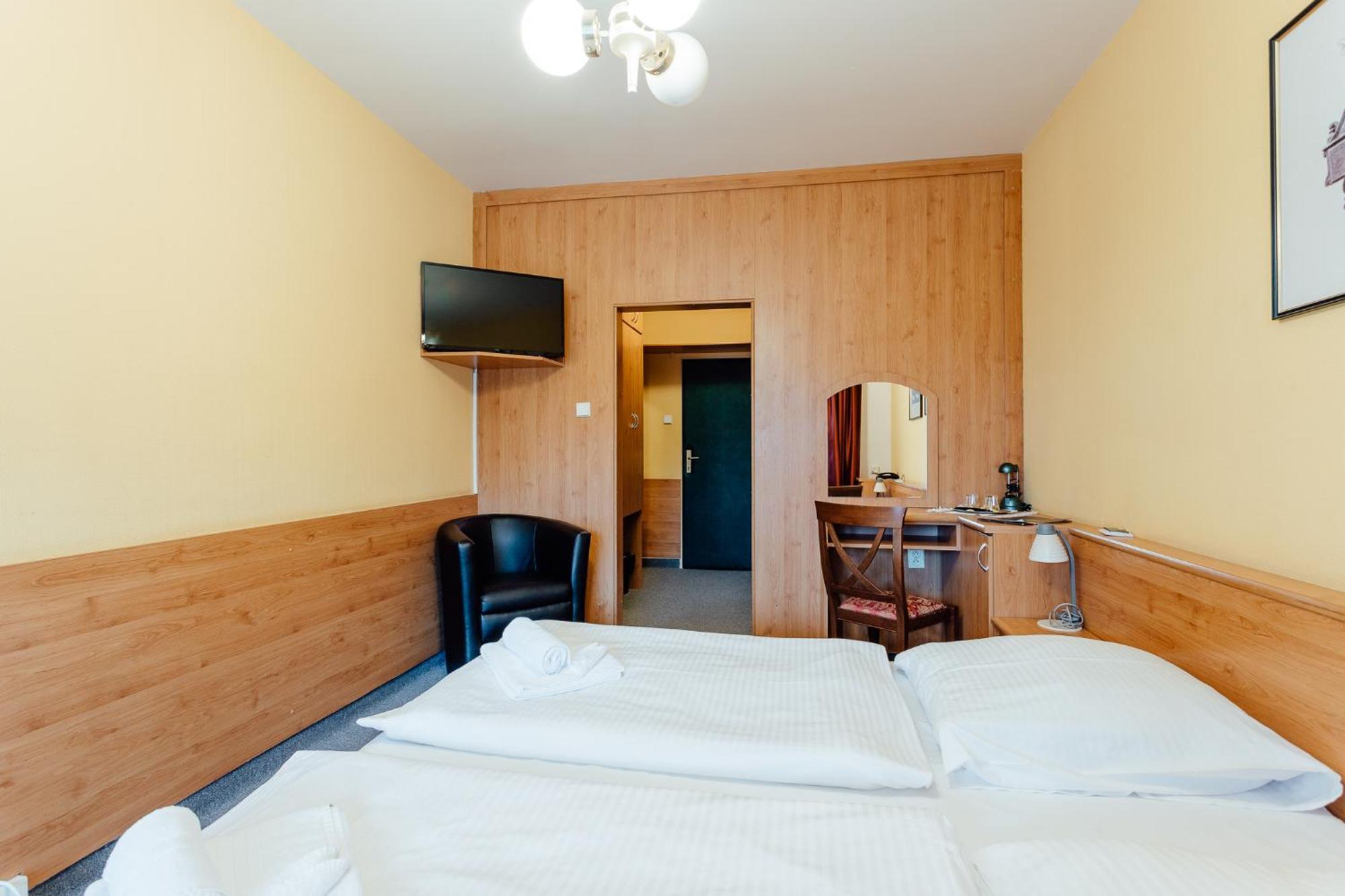 Hotel Sachticka Banska Bystrica Luaran gambar